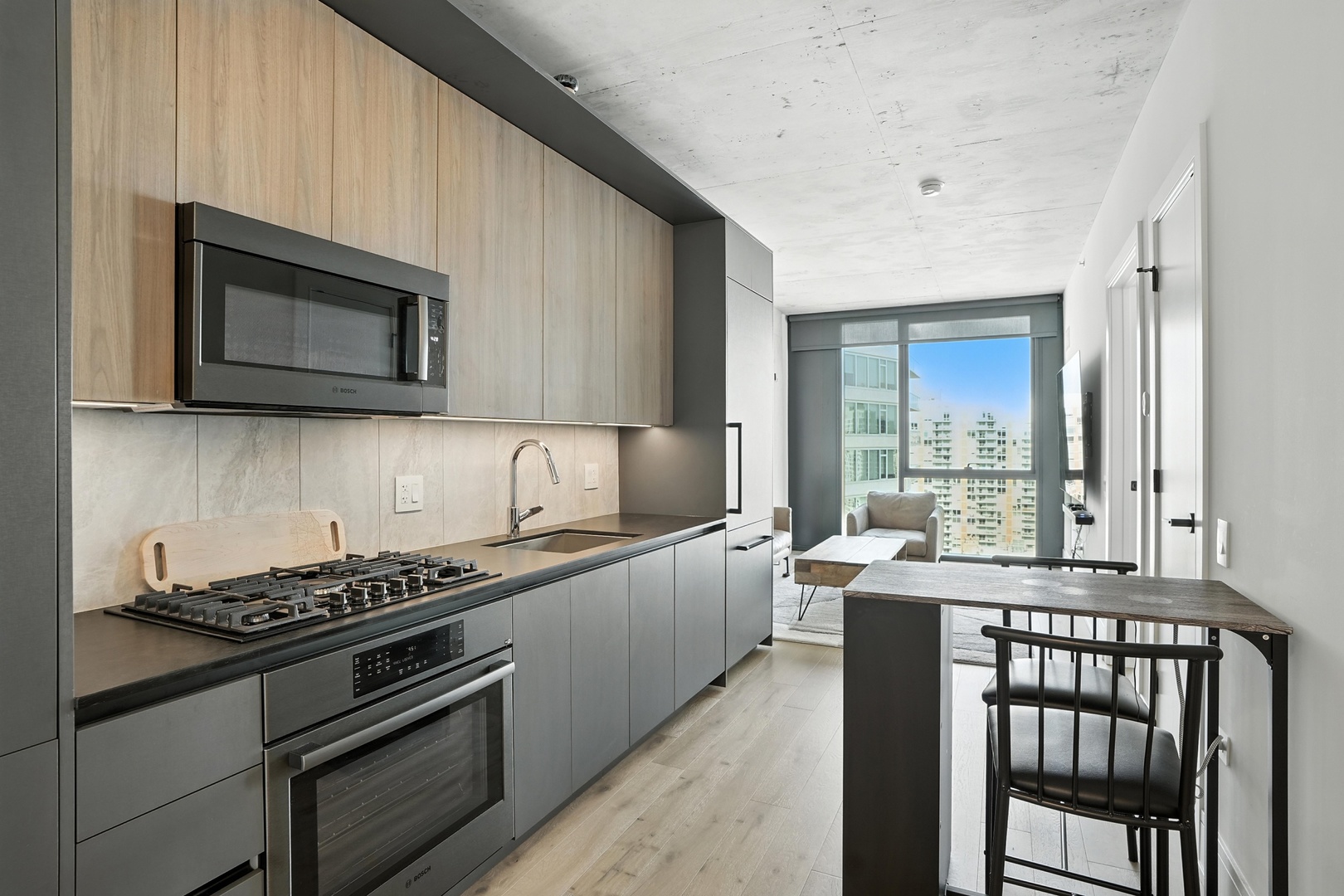 234 W Polk Street 2611