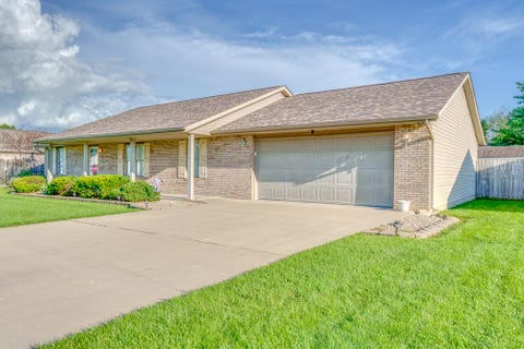Tiny photo for 2213 Darren Drive, Marion, IL 62959 (MLS # 12709069)