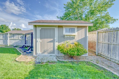 Tiny photo for 2213 Darren Drive, Marion, IL 62959 (MLS # 12709069)