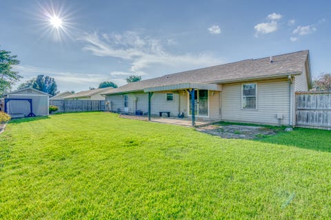 Tiny photo for 2213 Darren Drive, Marion, IL 62959 (MLS # 12709069)