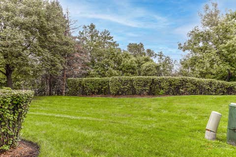 Tiny photo for 985 Huntington Drive #985, Elk Grove Village, IL 60007 (MLS # 12734082)