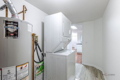 Tiny photo for 985 Huntington Drive #985, Elk Grove Village, IL 60007 (MLS # 12734082)
