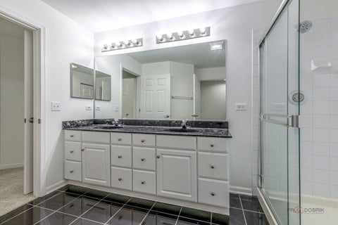 Tiny photo for 985 Huntington Drive #985, Elk Grove Village, IL 60007 (MLS # 12734082)