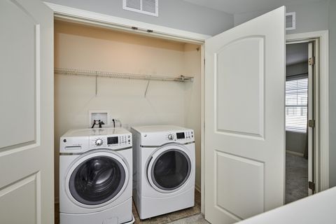 Tiny photo for 1100 Evergreen Avenue, Des Plaines, IL 60016 (MLS # 12624160)