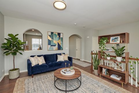 Tiny photo for 1100 Evergreen Avenue, Des Plaines, IL 60016 (MLS # 12624160)