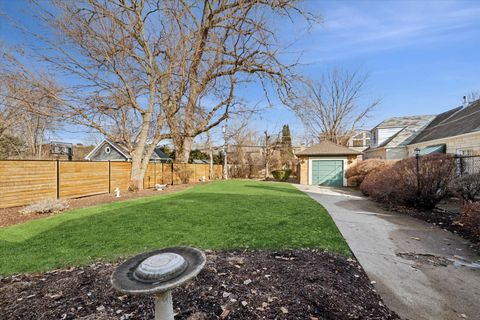 Tiny photo for 1407 Monroe Avenue, River Forest, IL 60305 (MLS # 12570907)