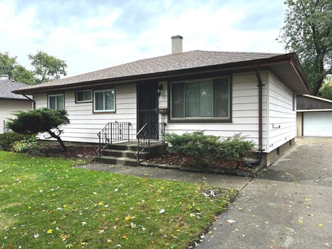 Photo of 15439 Elm Street, South Holland, IL 60473 (MLS # 12675527)