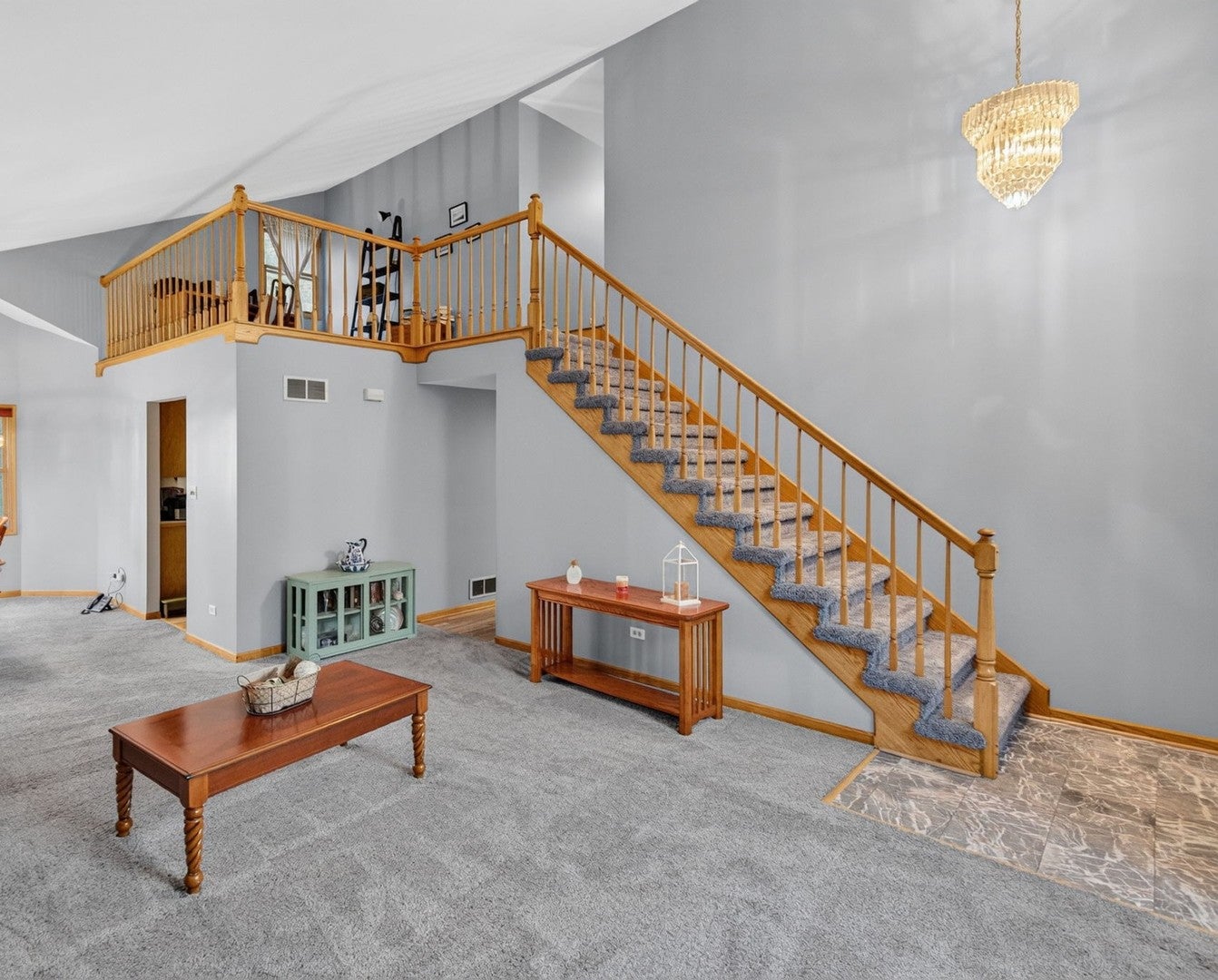 1114 Oxford Lane