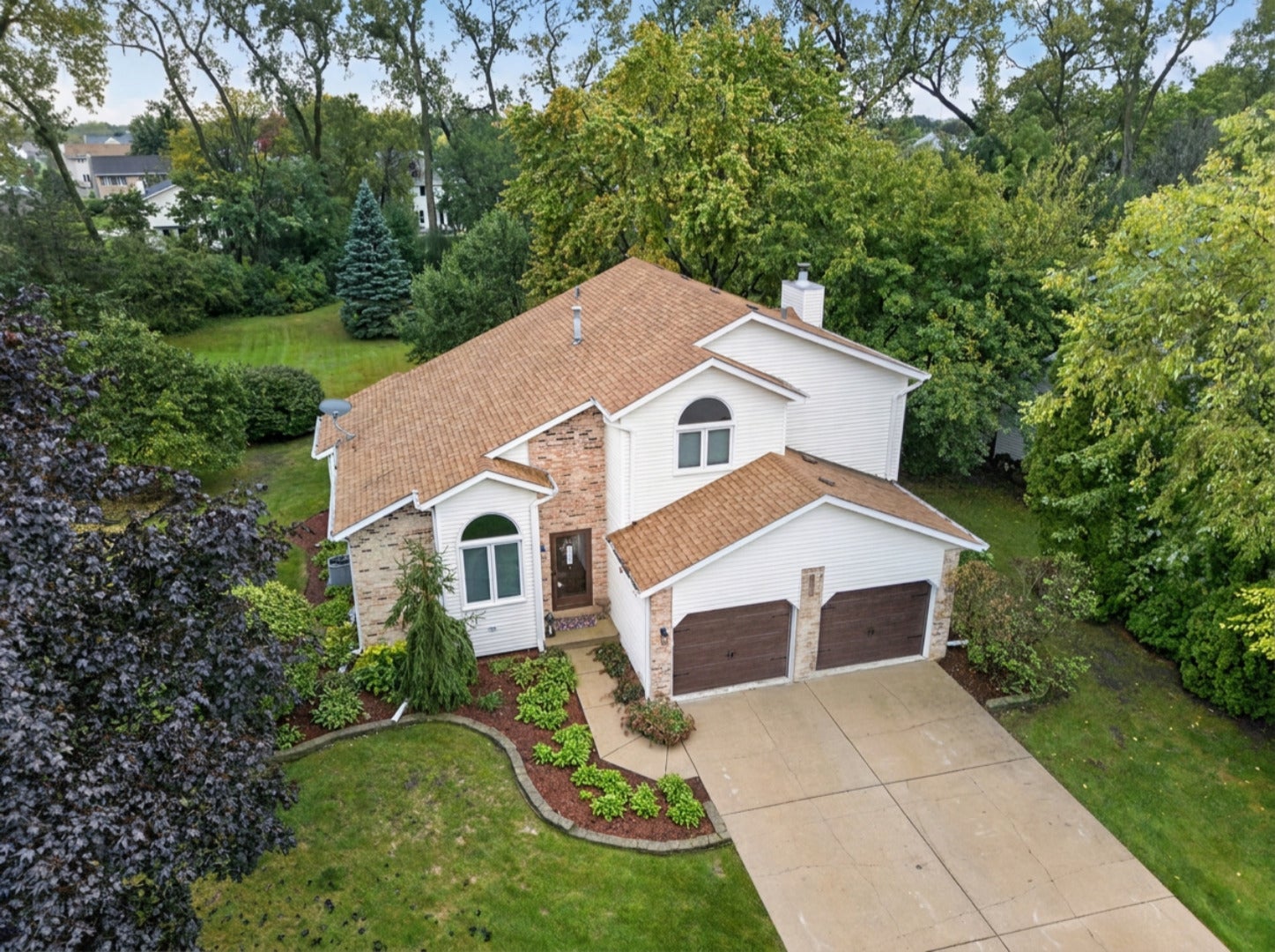 1114 Oxford Lane