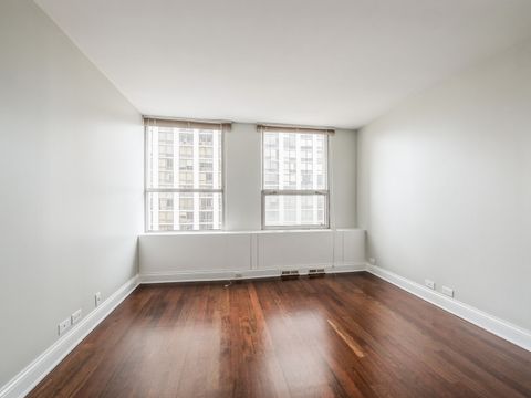 Tiny photo for 2626 N LAKEVIEW Avenue #1102, Chicago, IL 60614 (MLS # 12667038)