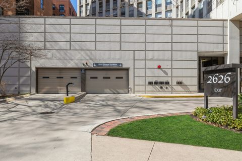 Tiny photo for 2626 N LAKEVIEW Avenue #1102, Chicago, IL 60614 (MLS # 12667038)