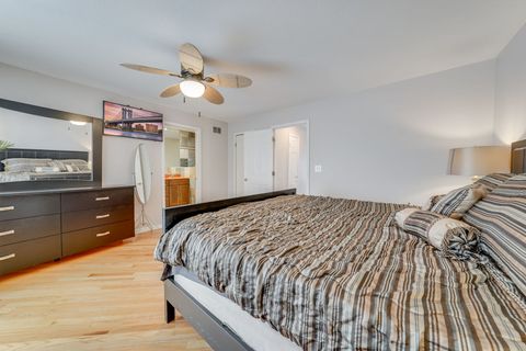 Tiny photo for 254 Bunting Lane, Bloomingdale, IL 60108 (MLS # 12620850)