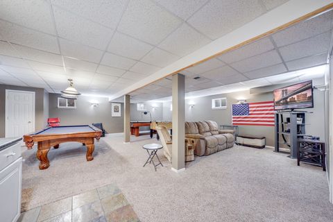 Tiny photo for 254 Bunting Lane, Bloomingdale, IL 60108 (MLS # 12620850)