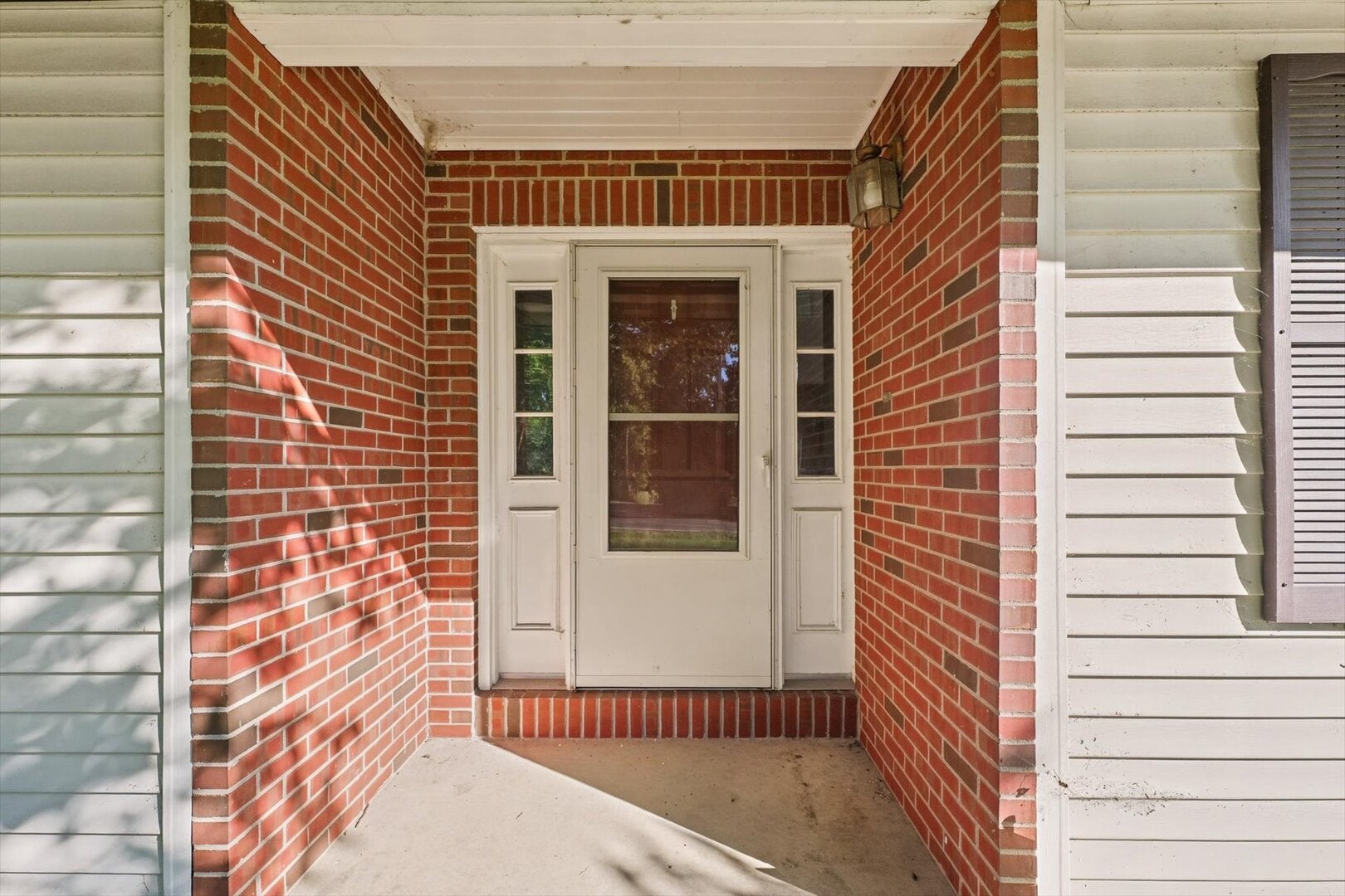 2210 E Perkins Road