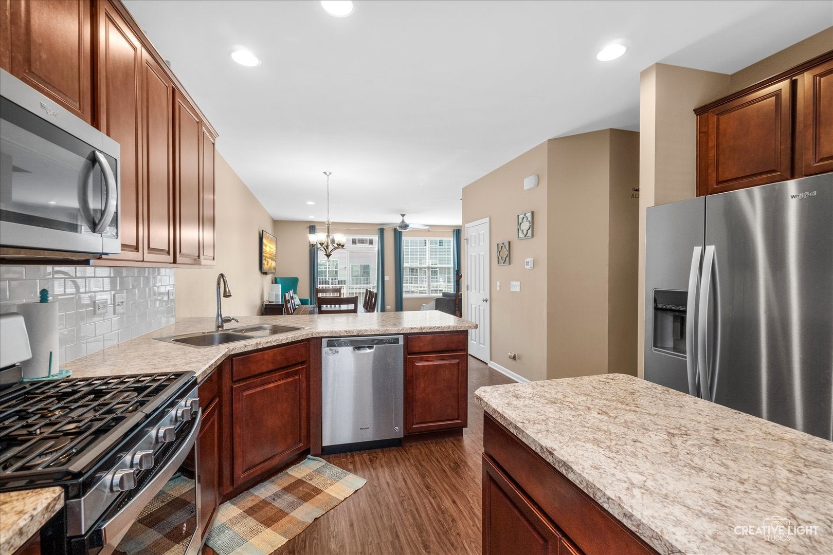 263 Lakeshore Drive