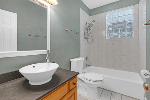 Tiny photo for 6442 N Mozart Street #1, Chicago, IL 60645 (MLS # 12741571)