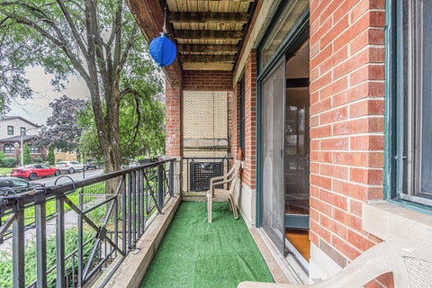 Tiny photo for 6442 N Mozart Street #1, Chicago, IL 60645 (MLS # 12741571)