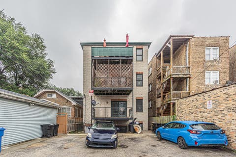 Tiny photo for 6442 N Mozart Street #1, Chicago, IL 60645 (MLS # 12741571)