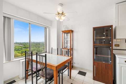 Tiny photo for 7061 N Kedzie Avenue #1605, Chicago, IL 60645 (MLS # 12657406)