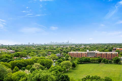 Tiny photo for 7061 N Kedzie Avenue #1605, Chicago, IL 60645 (MLS # 12657406)