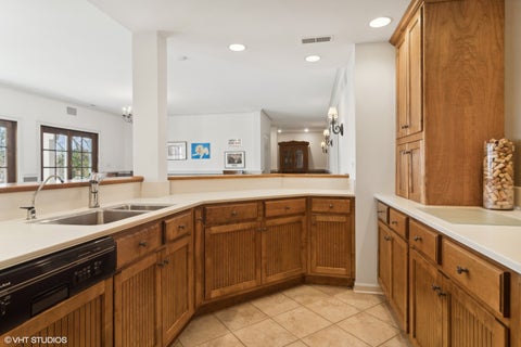 Tiny photo for 65 ROUND BARN Road, Barrington Hills, IL 60010 (MLS # 12743487)