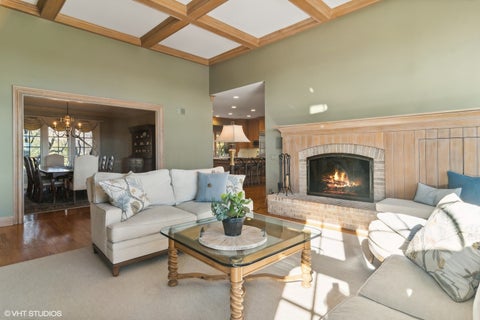 Tiny photo for 65 ROUND BARN Road, Barrington Hills, IL 60010 (MLS # 12743487)