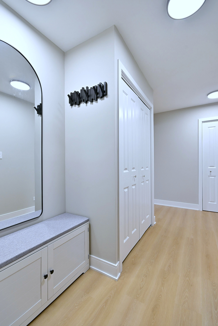 945 E Kenilworth Avenue 312