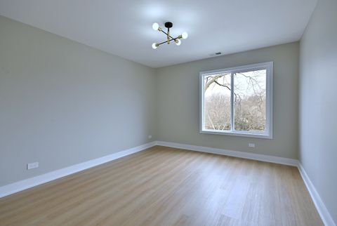 Tiny photo for 945 E Kenilworth Avenue #312, Palatine, IL 60074 (MLS # 12631728)