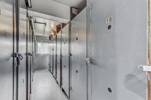 Tiny photo for 8864 Northshore Drive #1A, Des Plaines, IL 60016 (MLS # 12604258)