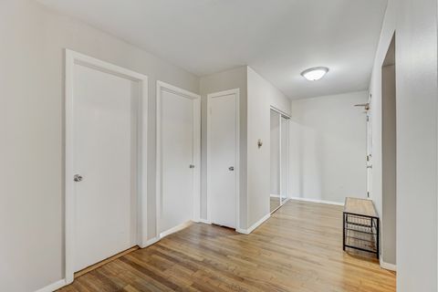 Tiny photo for 8864 Northshore Drive #1A, Des Plaines, IL 60016 (MLS # 12604258)