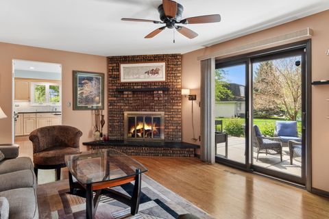 Tiny photo for 913 Andermann Lane, Darien, IL 60561 (MLS # 12631883)