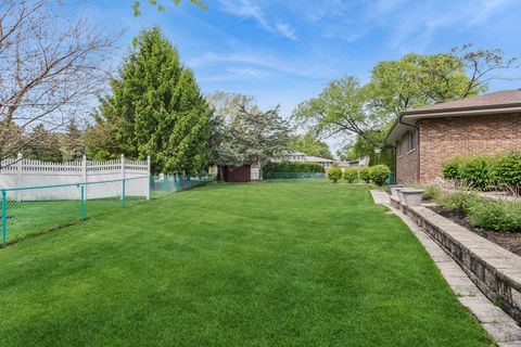 Tiny photo for 913 Andermann Lane, Darien, IL 60561 (MLS # 12631883)