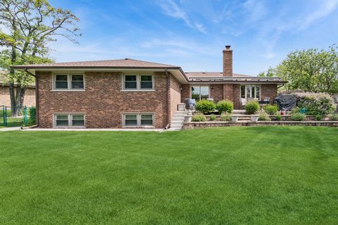 Tiny photo for 913 Andermann Lane, Darien, IL 60561 (MLS # 12631883)