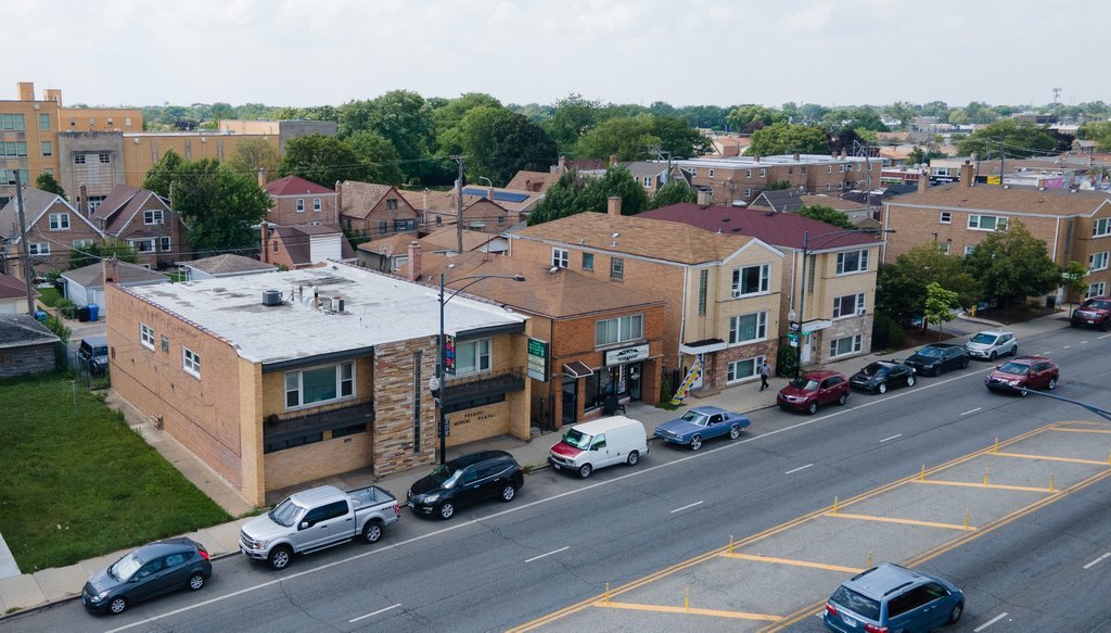 5536 S Pulaski Road