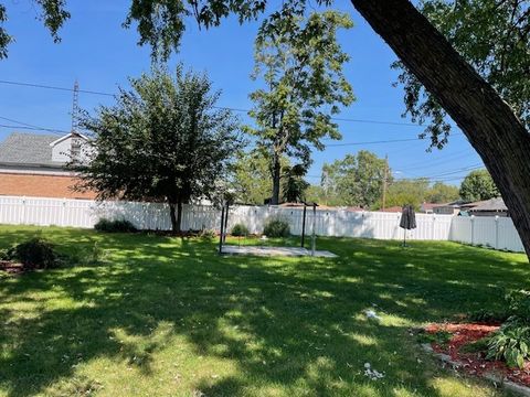 Tiny photo for 12411 S Lincoln Street, Calumet Park, IL 60827 (MLS # 12496360)