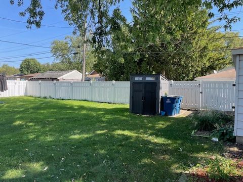 Tiny photo for 12411 S Lincoln Street, Calumet Park, IL 60827 (MLS # 12496360)