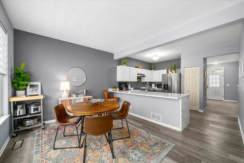 Tiny photo for 2077 Union Mill Drive, Aurora, IL 60503 (MLS # 12523572)