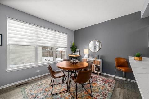 Tiny photo for 2077 Union Mill Drive, Aurora, IL 60503 (MLS # 12523572)