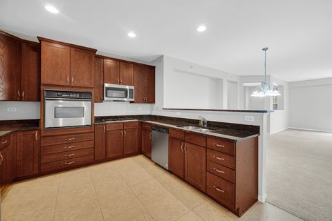 Tiny photo for 1343 Scarboro Road, Schaumburg, IL 60193 (MLS # 12592459)