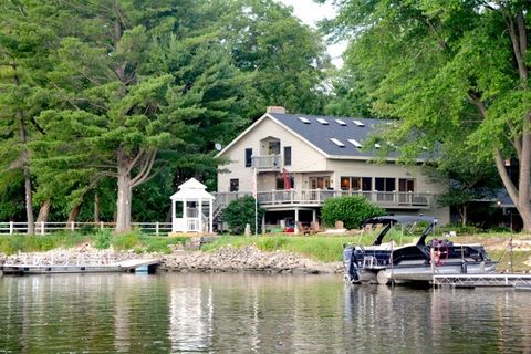 Photo of 11028 Ventura Boulevard, Machesney Park, IL 60115 (MLS # 12405241)