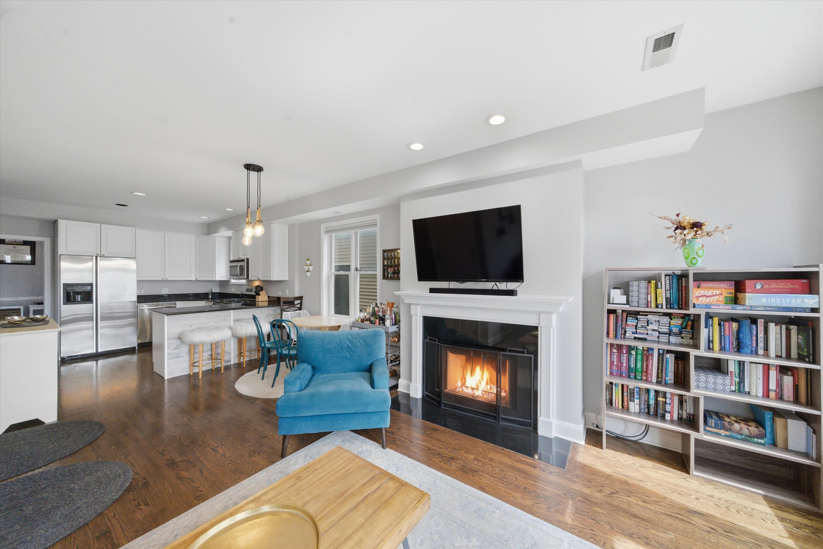 1016 W George Street 2