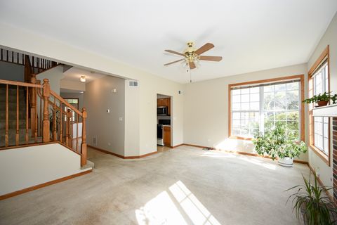 Tiny photo for 2037 S LINCOLN Avenue #2037, Lombard, IL 60148 (MLS # 12465952)
