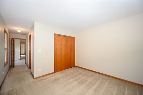 Tiny photo for 2037 S LINCOLN Avenue #2037, Lombard, IL 60148 (MLS # 12465952)