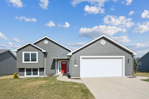 Photo of 414 W Meadow Lane, Walcott, IA 52773 (MLS # 12592249)