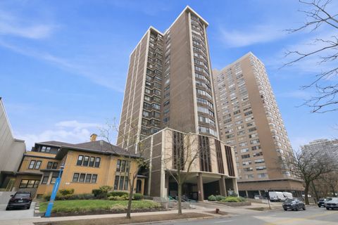 6325 N Sheridan Road 1808 Chicago IL 60660
