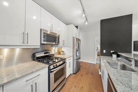 Tiny photo for 125 S Green Street #806A, Chicago, IL 60607 (MLS # 12577100)