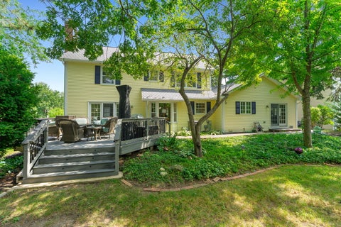 Tiny photo for 174 S Montclair Avenue, Glen Ellyn, IL 60137 (MLS # 12748657)