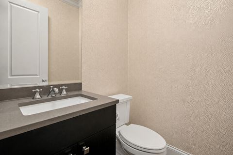 Tiny photo for 2333 N Southport Avenue #1, Chicago, IL 60614 (MLS # 12708648)