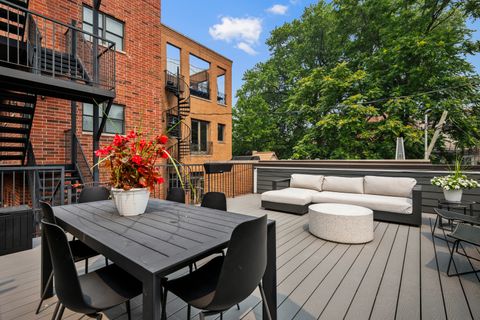 Tiny photo for 2333 N Southport Avenue #1, Chicago, IL 60614 (MLS # 12708648)
