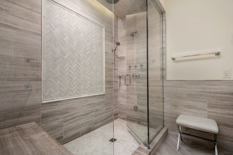 Tiny photo for 2333 N Southport Avenue #1, Chicago, IL 60614 (MLS # 12708648)